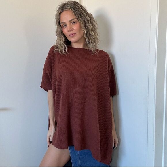 Vince Ribbed Cashmere Blend Poncho in Henna - Picture 7 of 15